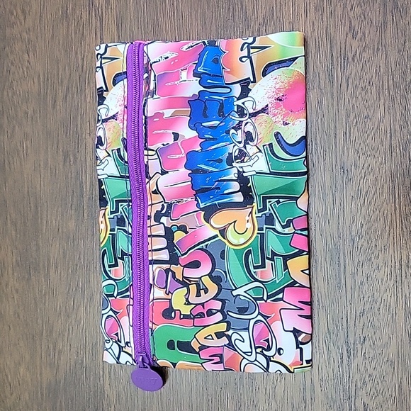 Three Ipsy Makeup Bags - Picture 8 of 10